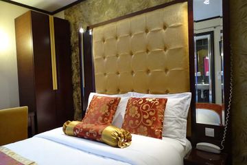 Des Buttes Chaumont Hotel Parigi