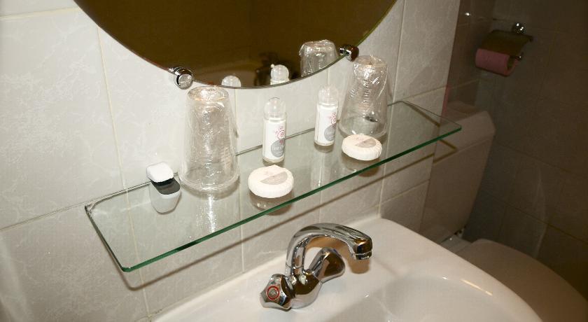 Des Buttes Chaumont 2* Paris