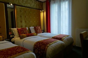 Des Buttes Chaumont 2*