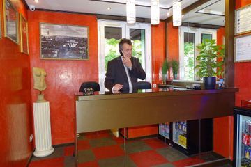 Des Buttes Chaumont Hotel 2*